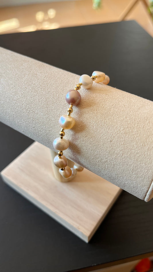 Mini Pearls Bracelet